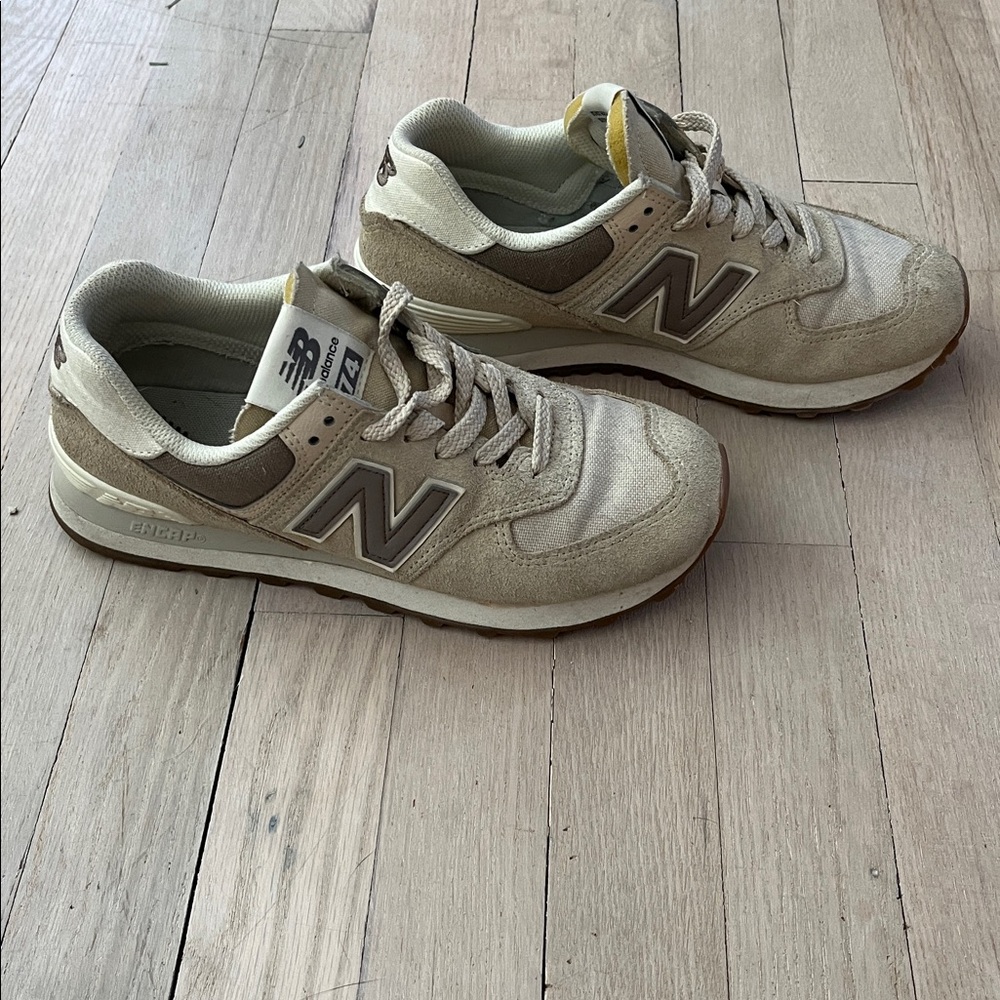 New Balance 574s - Picture 4 of 6
